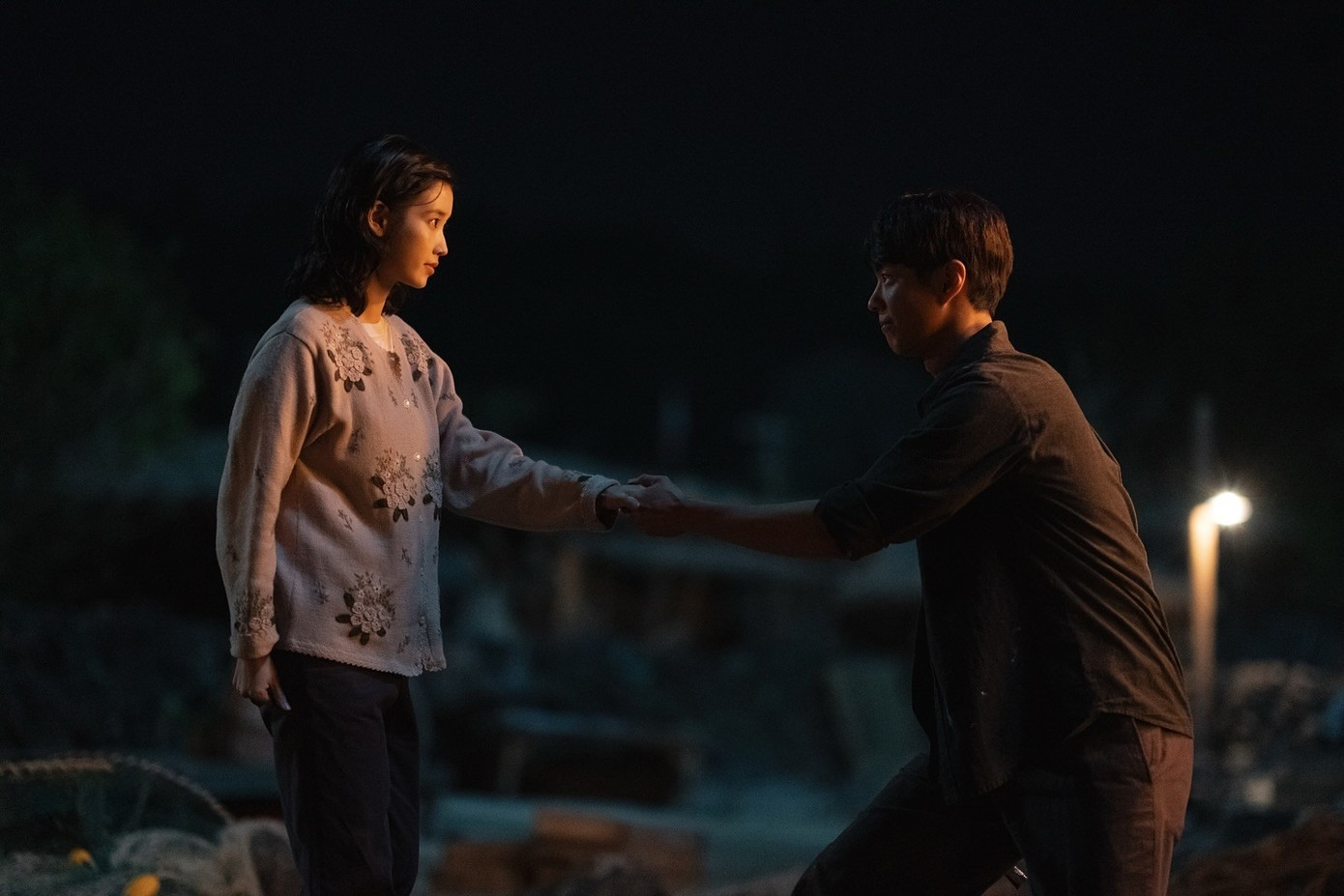 Đạo diễn phim hy vọng khán giả sẽ thưởng thức phim một cách từ từ. Đạo diễn phim hy vọng khán giả sẽ thưởng thức phim một cách từ từ.