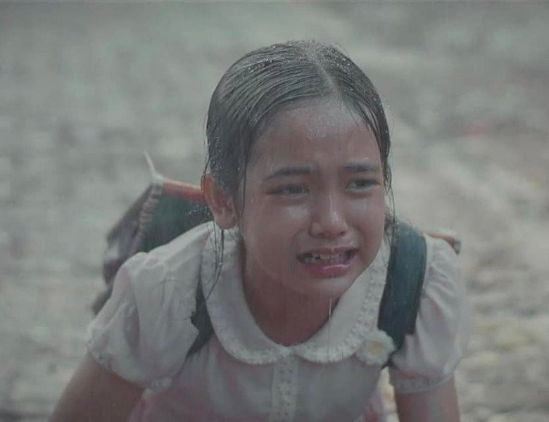 Trước đó, Diệp Anh cũng có khoảnh khắc xúc động ở Thương Ngày Nắng Về. Trước đó, Diệp Anh cũng có khoảnh khắc xúc động ở Thương Ngày Nắng Về.