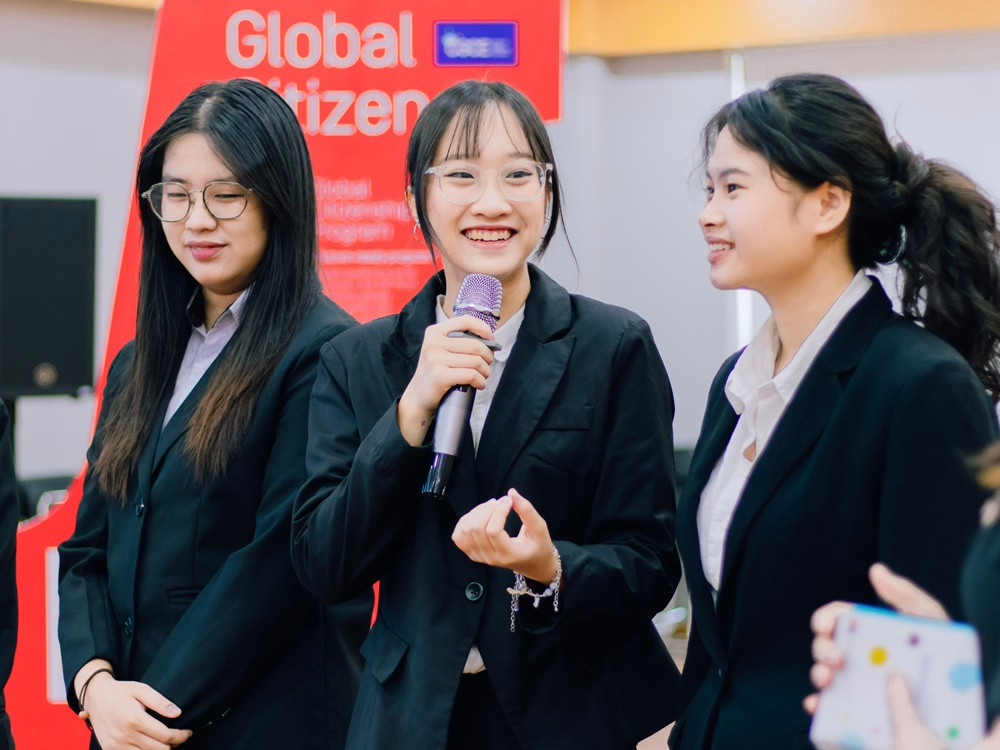 Các đội thi đại diện 3 miền tham gia thi đấu với tinh thần hữu nghị.