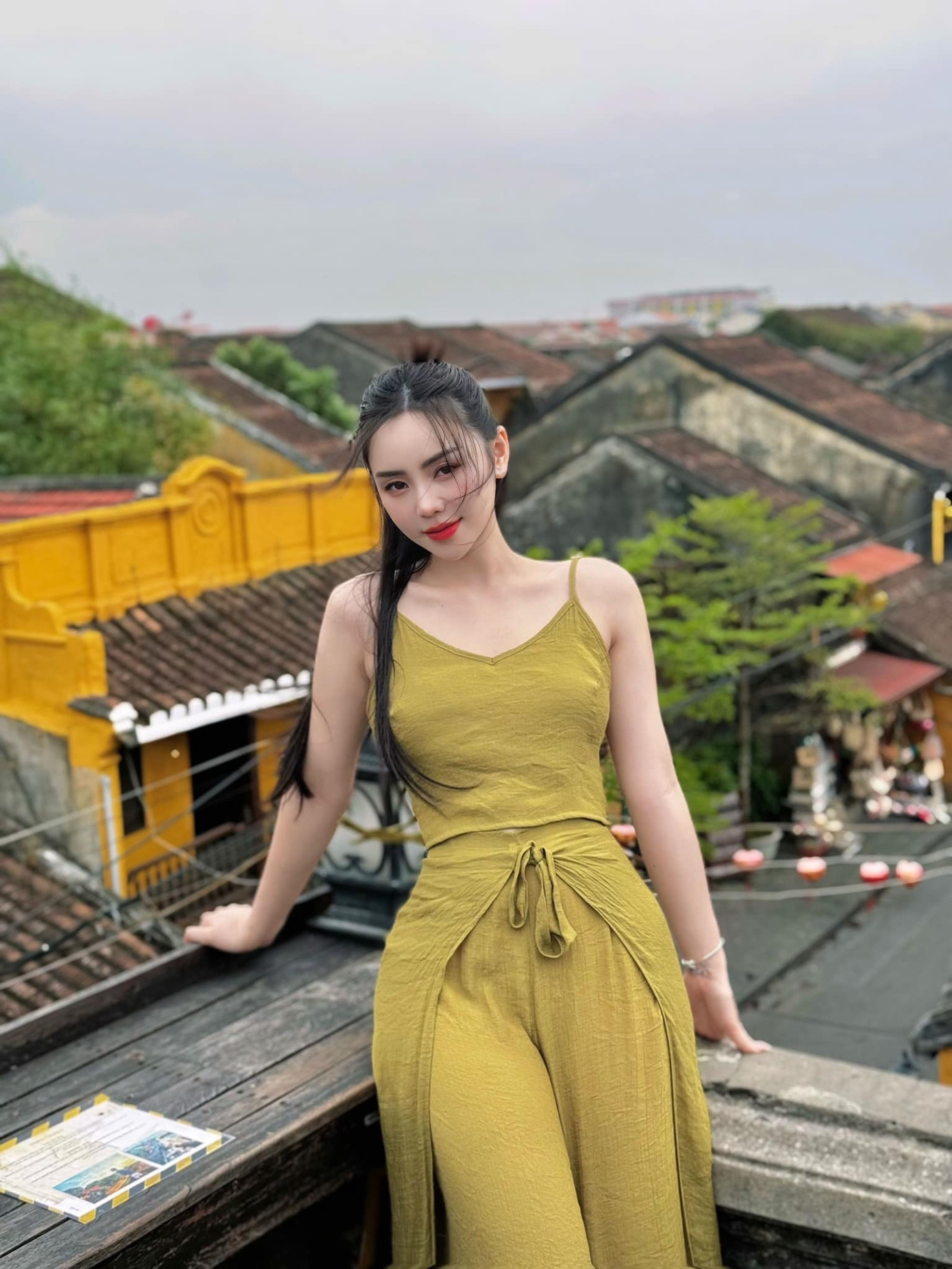 Quỳnh Kool mới đi du lịch Hội An. Quỳnh Kool mới đi du lịch Hội An.