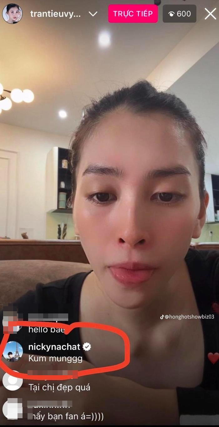Nicky Nachat xuất hiện trong livestream của Tiểu Vy.