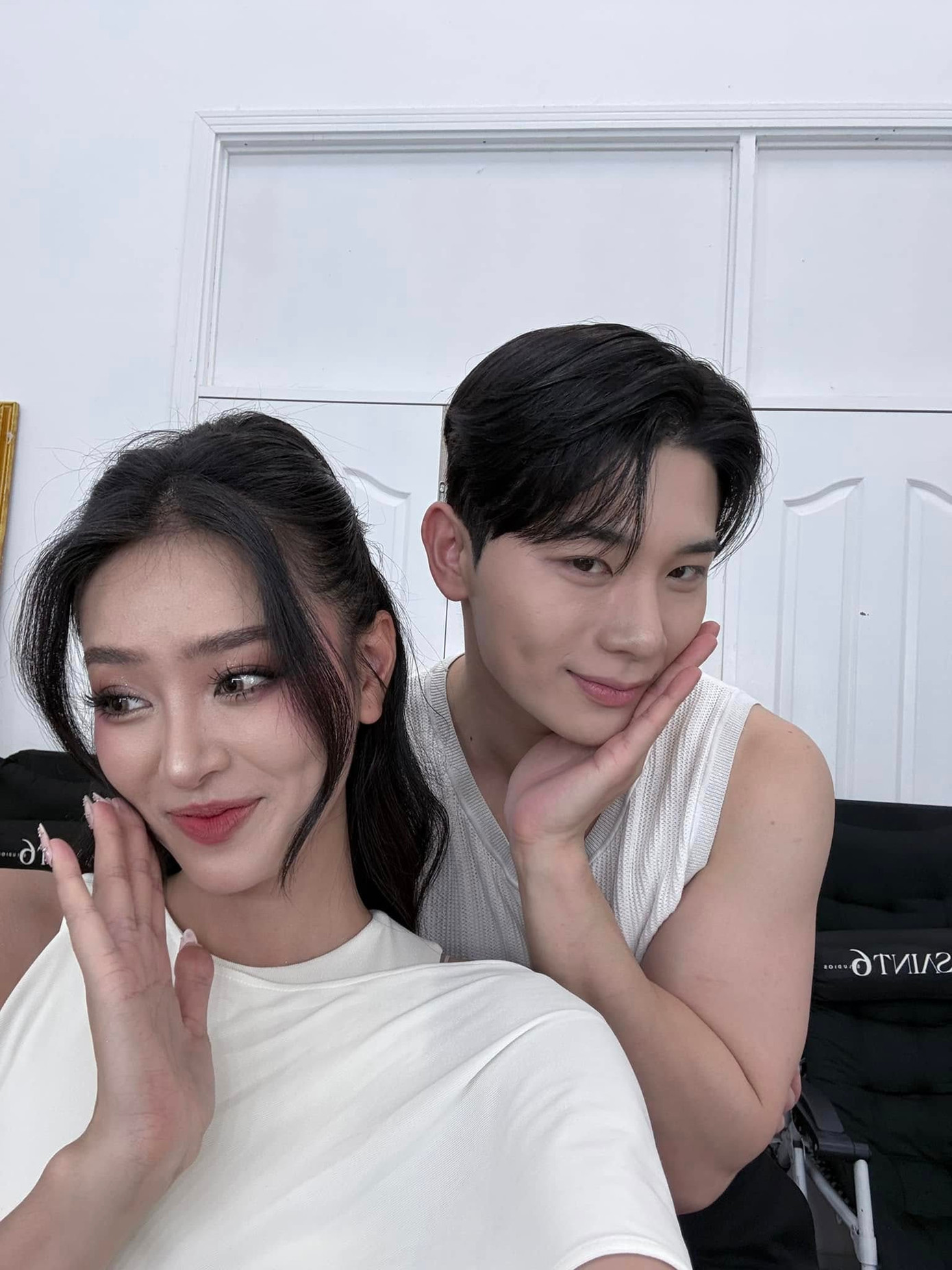 Bùi Khánh Linh bị chỉ trích vì phủ nhận tình cảm với Minuk. Bùi Khánh Linh bị chỉ trích vì phủ nhận tình cảm với Minuk.