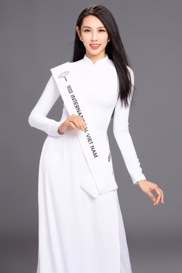 Thùy Tiên từng tham dự Miss International 2018 (Hoa hậu Quốc tế)