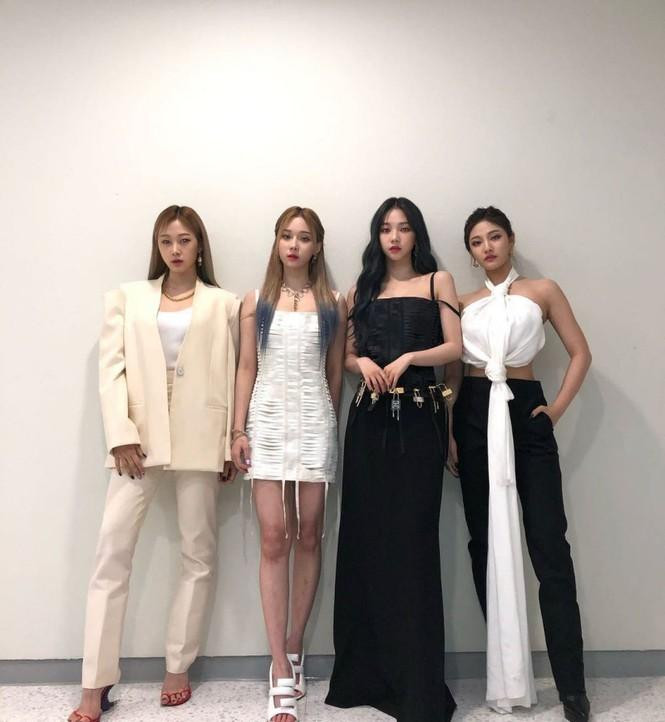 aespa thường gây thất vọng khi diện đồ Givenchy