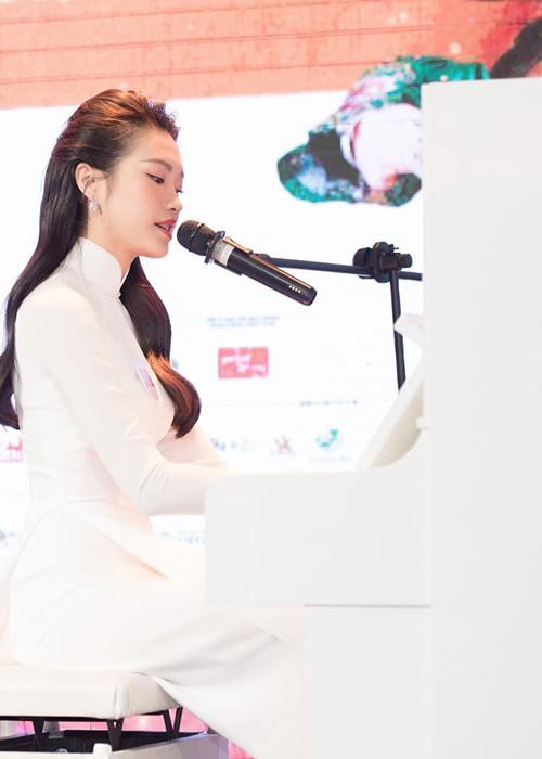 Doãn Hải My giành chiến thắng với màn đàn - hát ngọt ngào