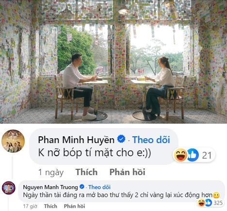 Hai diễn viên chính phản ứng hài hước trước cảnh này.