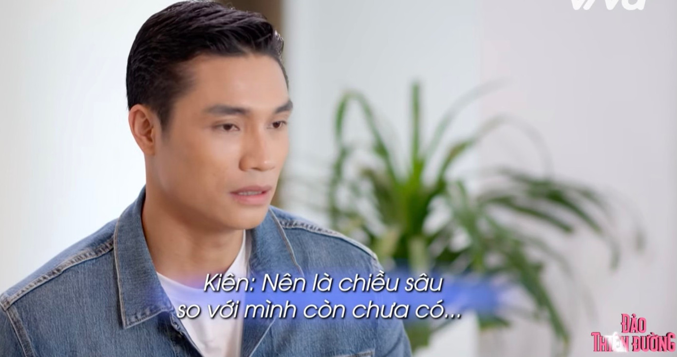 Nam người mẫu thẳng thừng cho rằng Yuna Vũ kém sâu sắc.