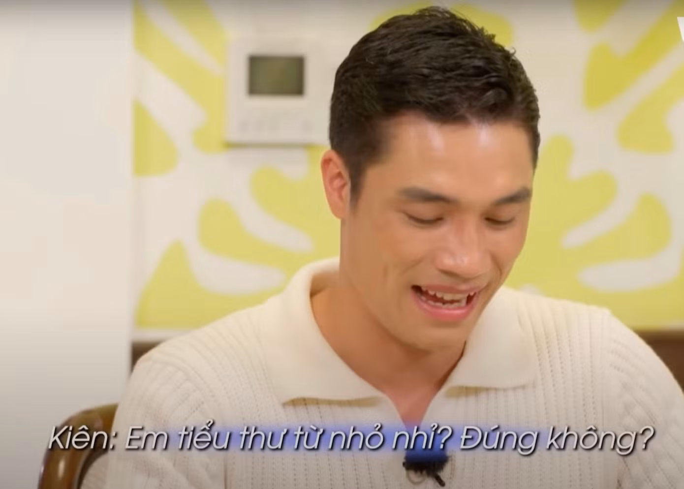 Mạnh Kiên liên tục hành xử mất điểm khiến người xem ngán ngẩm.