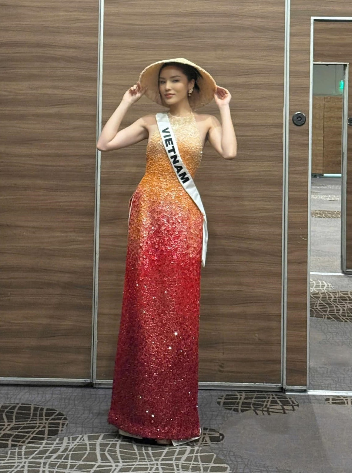 Kỳ Duyên sẽ trình diễn cùng các thí sinh trong khu vực Đông Nam Á. Kỳ Duyên sẽ trình diễn cùng các thí sinh trong khu vực Đông Nam Á.