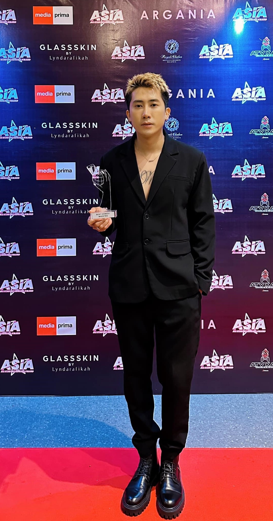 Vương Khánh ở Lễ trao giải Influencers châu Á.