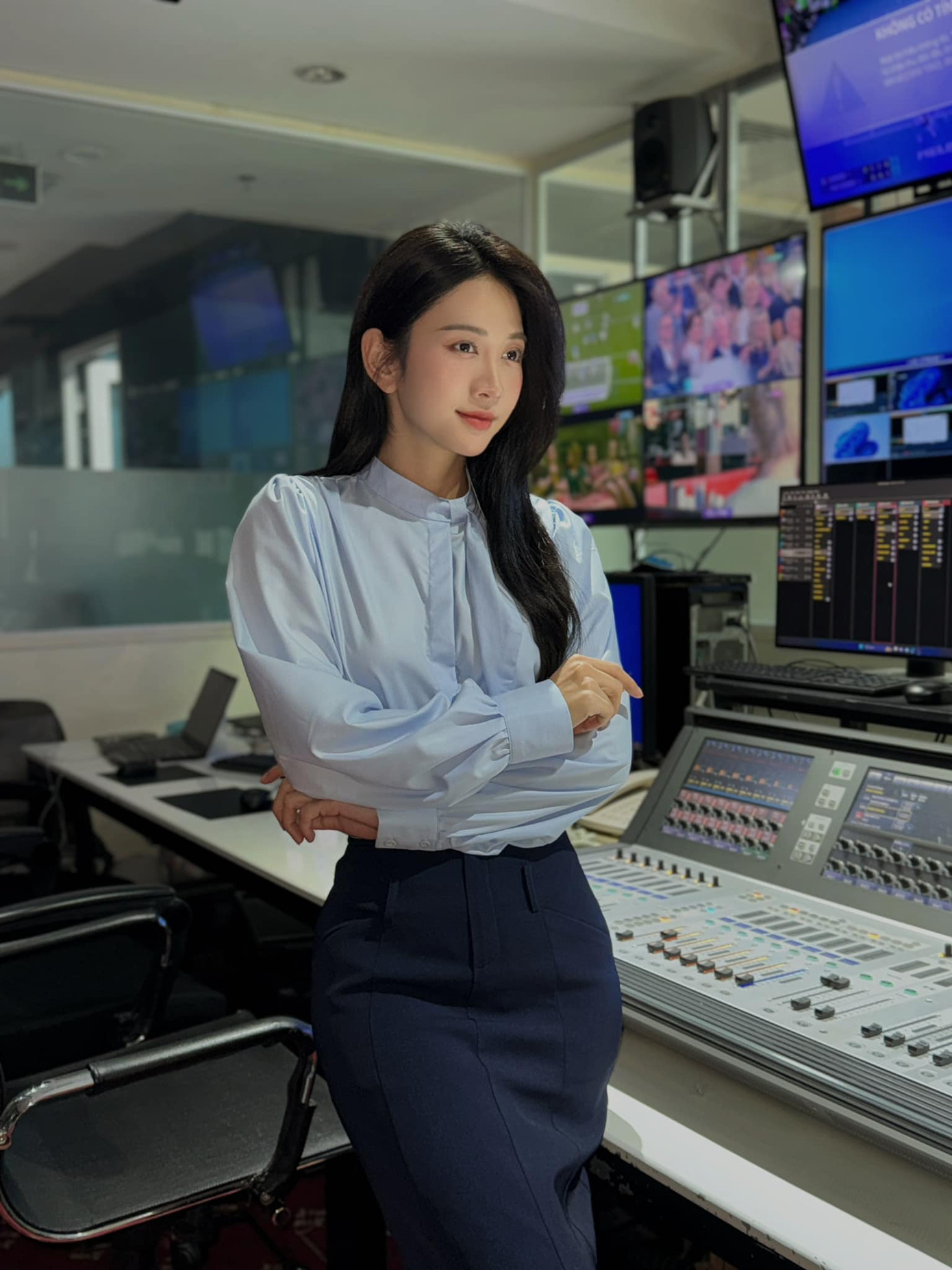 Lê Bống đã có màn thay đổi ngoạn mục, không còn nông nổi như xưa. Lê Bống đã có màn thay đổi ngoạn mục, không còn nông nổi như xưa.