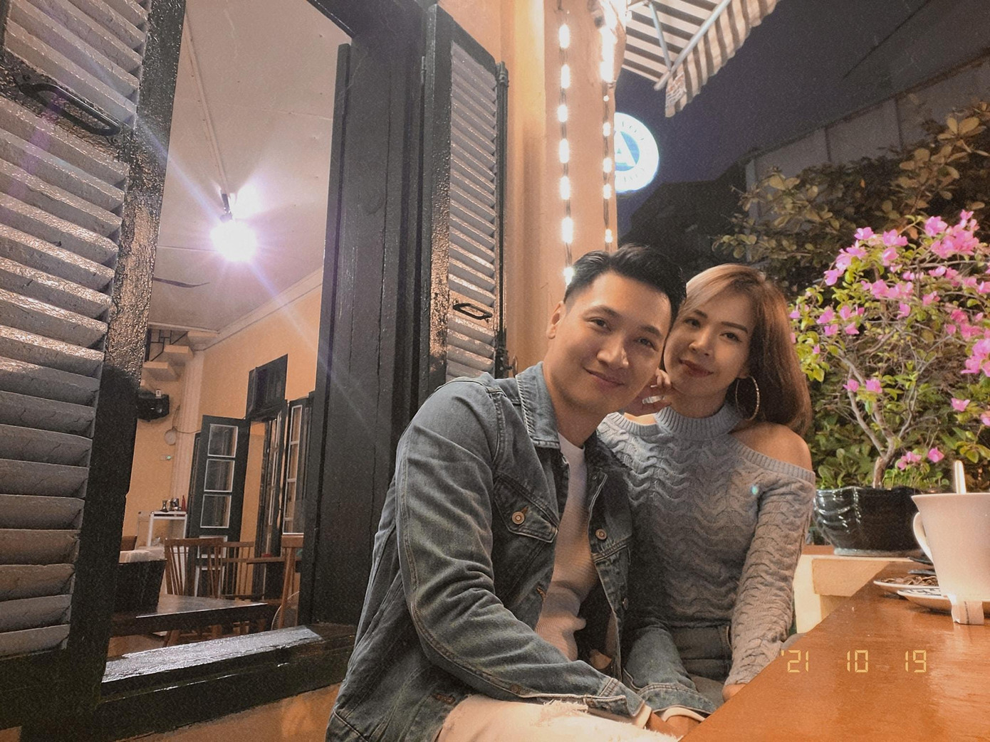 Mạnh Trường nổi tiếng yêu chiều vợ