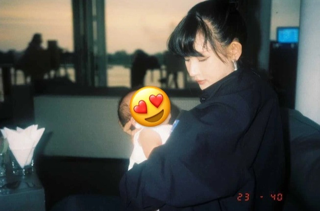 Lâm Minh đăng lại một bức hình cũ khiến mọi người thêm thương cảm cho cô. Lâm Minh đăng lại một bức hình cũ khiến mọi người thêm thương cảm cho cô.