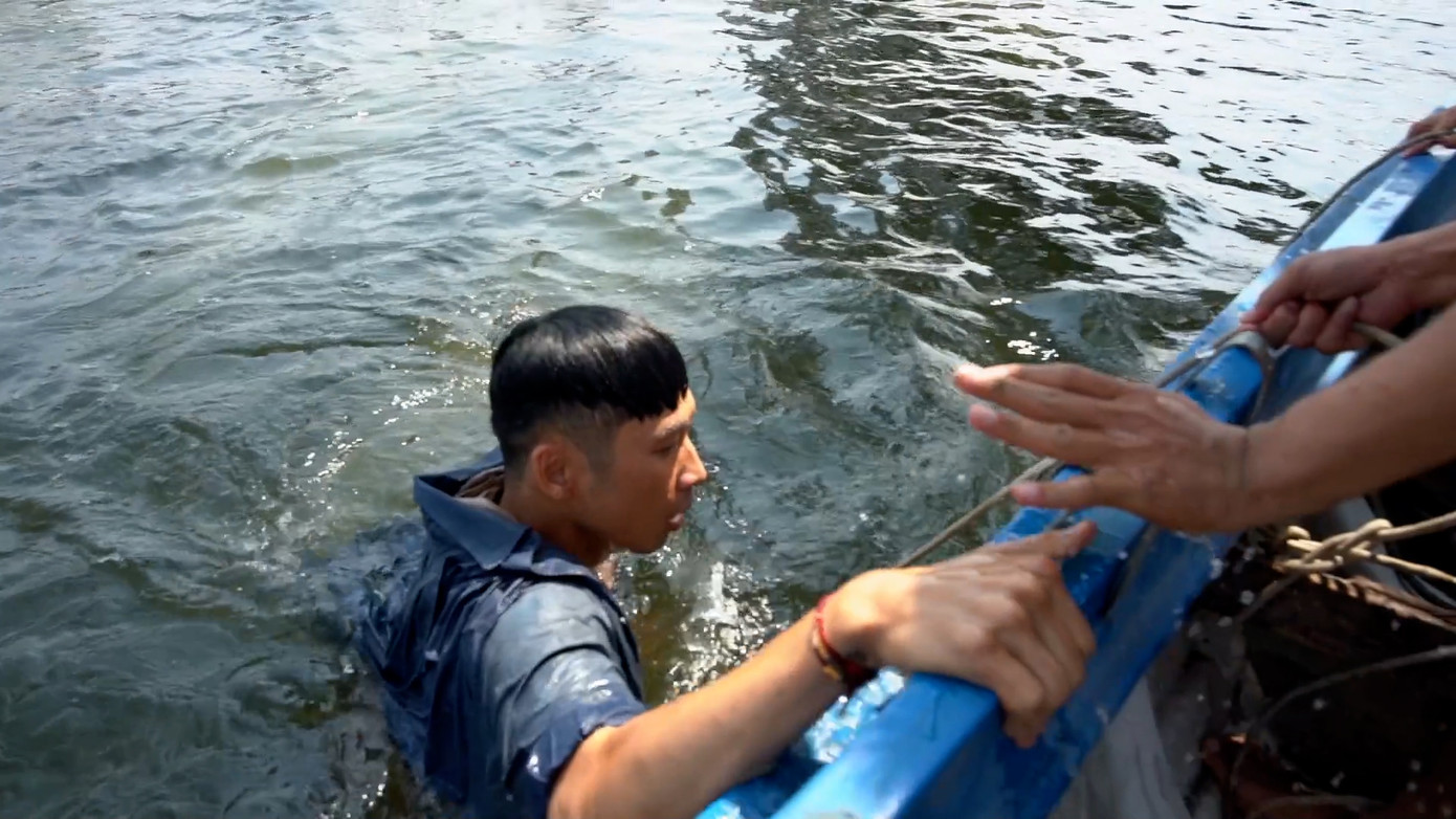 Nam diễn viên muốn được lăn xả hết mình với nghề. Nam diễn viên muốn được lăn xả hết mình với nghề.