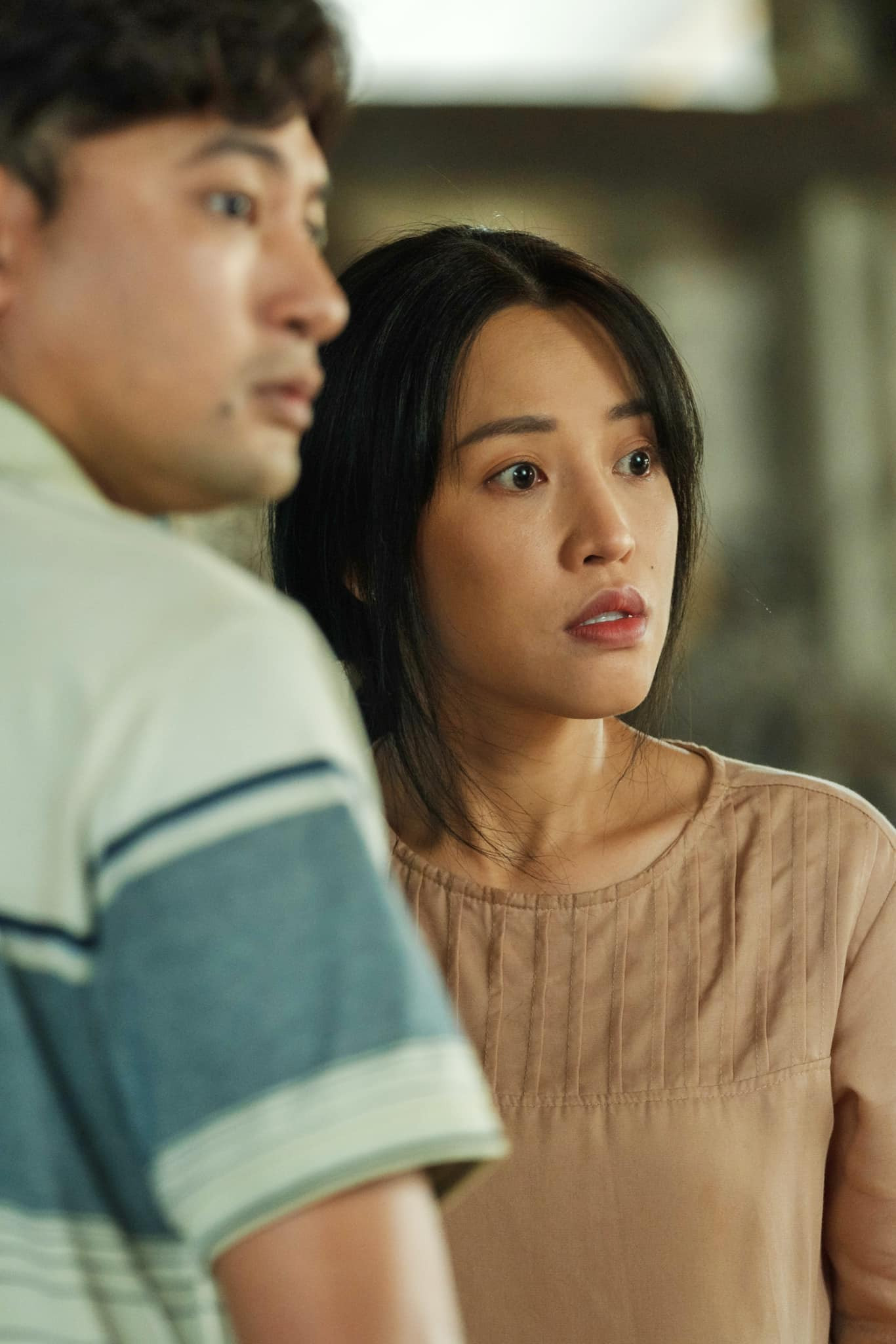 Quả thực 4 chiếc áo giống nhau nên thật khó phân biệt.