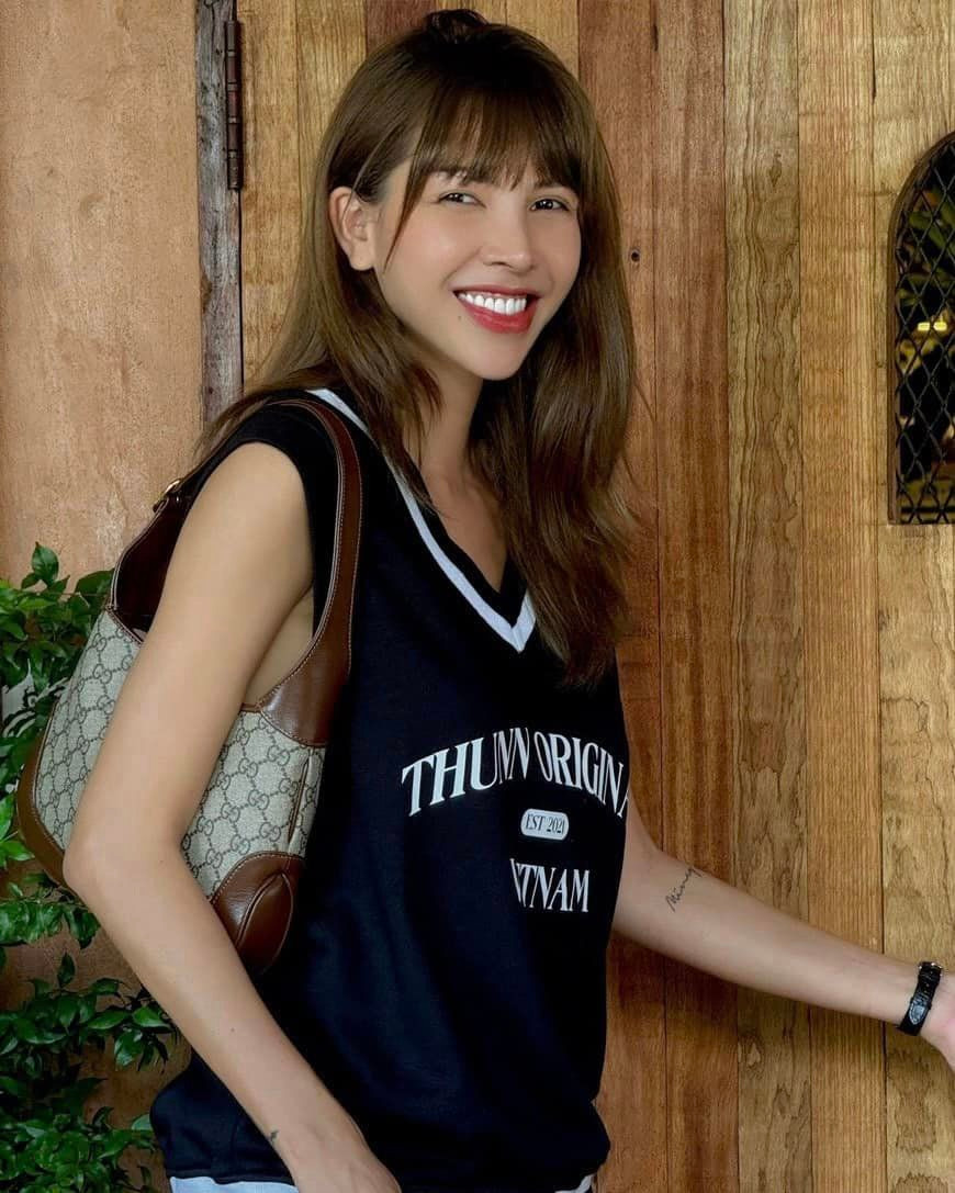 Netizen mong cả hai sẽ luôn hạnh phúc dù không còn đi chung đường.