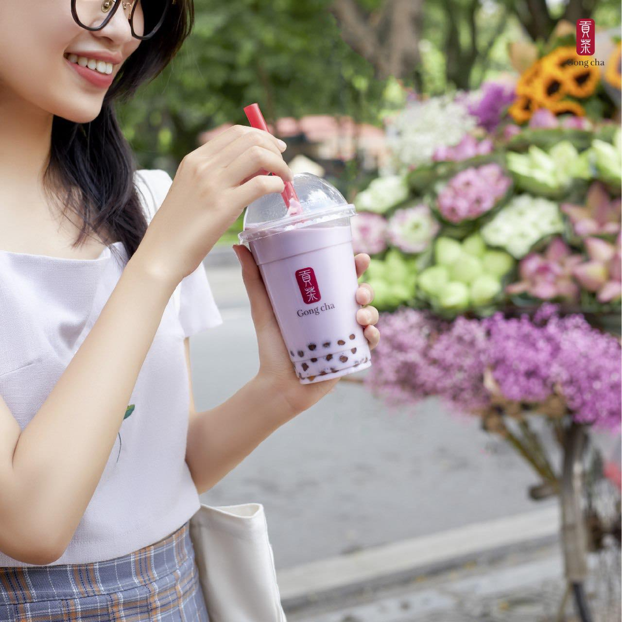 Nhờ duy trì mối quan hệ thân thiết với ShopeeFood trong hơn nửa thập kỷ, Gong Cha đã đạt được doanh thu ấn tượng trong năm 2023. Nhờ duy trì mối quan hệ thân thiết với ShopeeFood trong hơn nửa thập kỷ, Gong Cha đã đạt được doanh thu ấn tượng trong năm 2023.