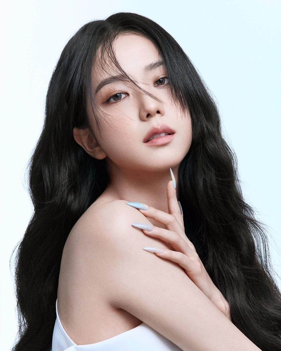 Anti-fan cho rằng Jisoo thiếu chuyên nghiệp Anti-fan cho rằng Jisoo thiếu chuyên nghiệp