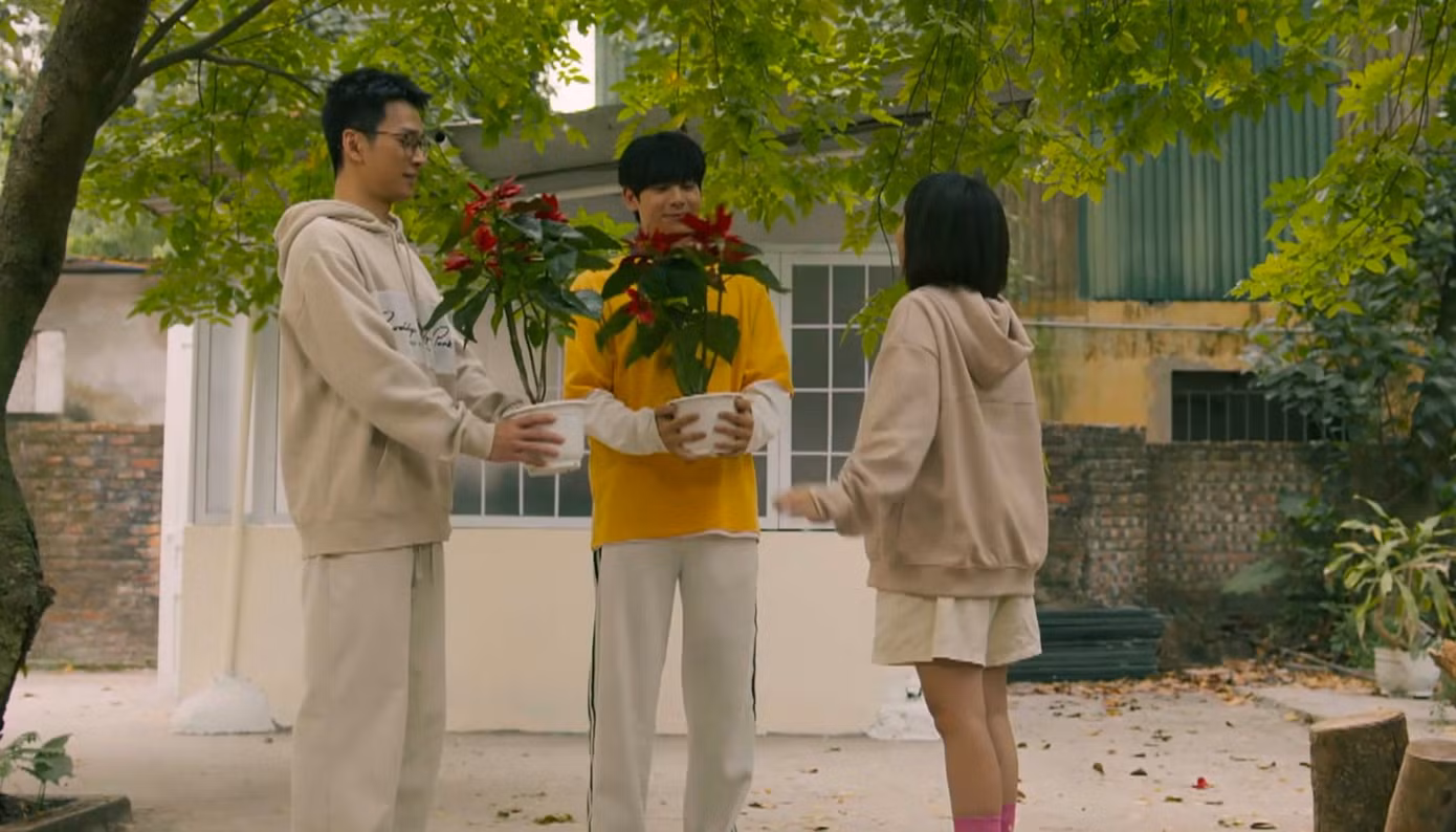 Những khoảnh khắc ấm áp thế này đã không còn.