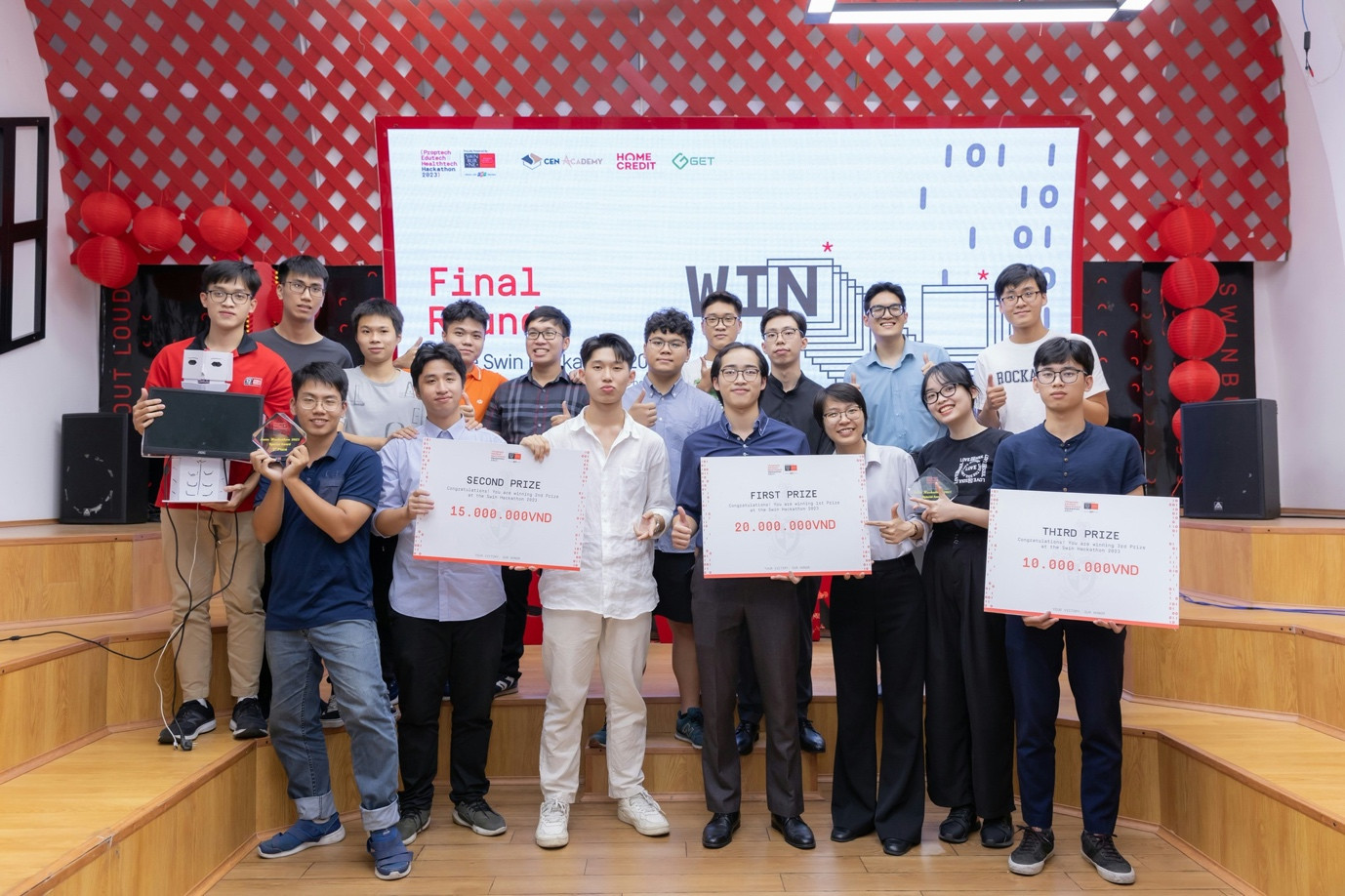 Trong ba mùa trước đó, Swin Hackathon đã thu hút gần 200 đội thi mỗi năm đến từ các trường đại học trong nước và quốc tế.