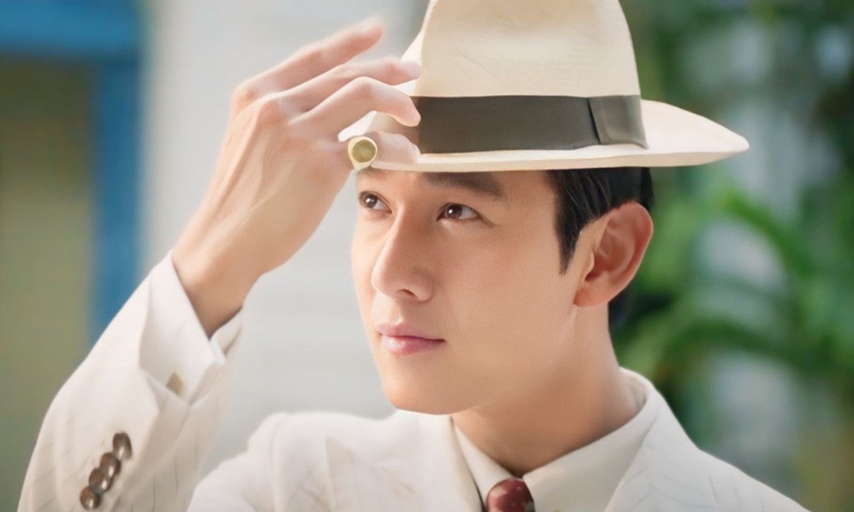 ... hóa ra đó là Song Luân.