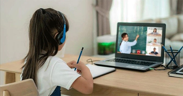 Hãy nhớ ngồi thẳng lưng mọi lúc mọi nơi nhé! Hãy nhớ ngồi thẳng lưng mọi lúc mọi nơi nhé!