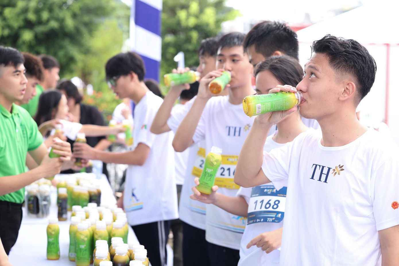 Tập đoàn TH cam kết đồng hành cùng với gia đình và nhà trường trong việc chăm sóc sức khỏe học sinh, sinh viên Tập đoàn TH cam kết đồng hành cùng với gia đình và nhà trường trong việc chăm sóc sức khỏe học sinh, sinh viên