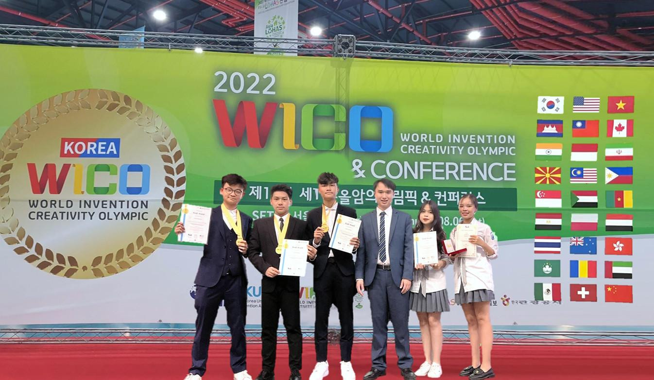 Thiên Lương (ngoài cùng bên trái) giành 2 huy chương vàng WICO 2022 tại Hàn Quốc.