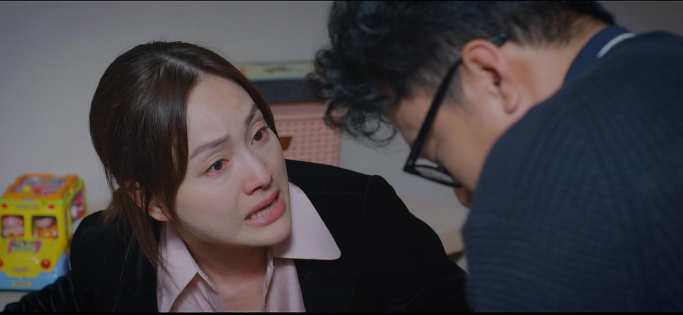 Đức phũ phàng với Khánh lúc cô đang tuyệt vọng nhất