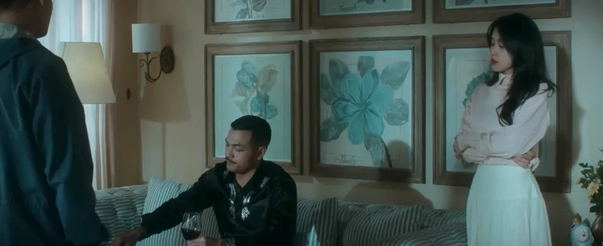 Mặt Trời Lạnh chưa thu hút được khán giả do ôm đồm quá nhiều tình tiết.