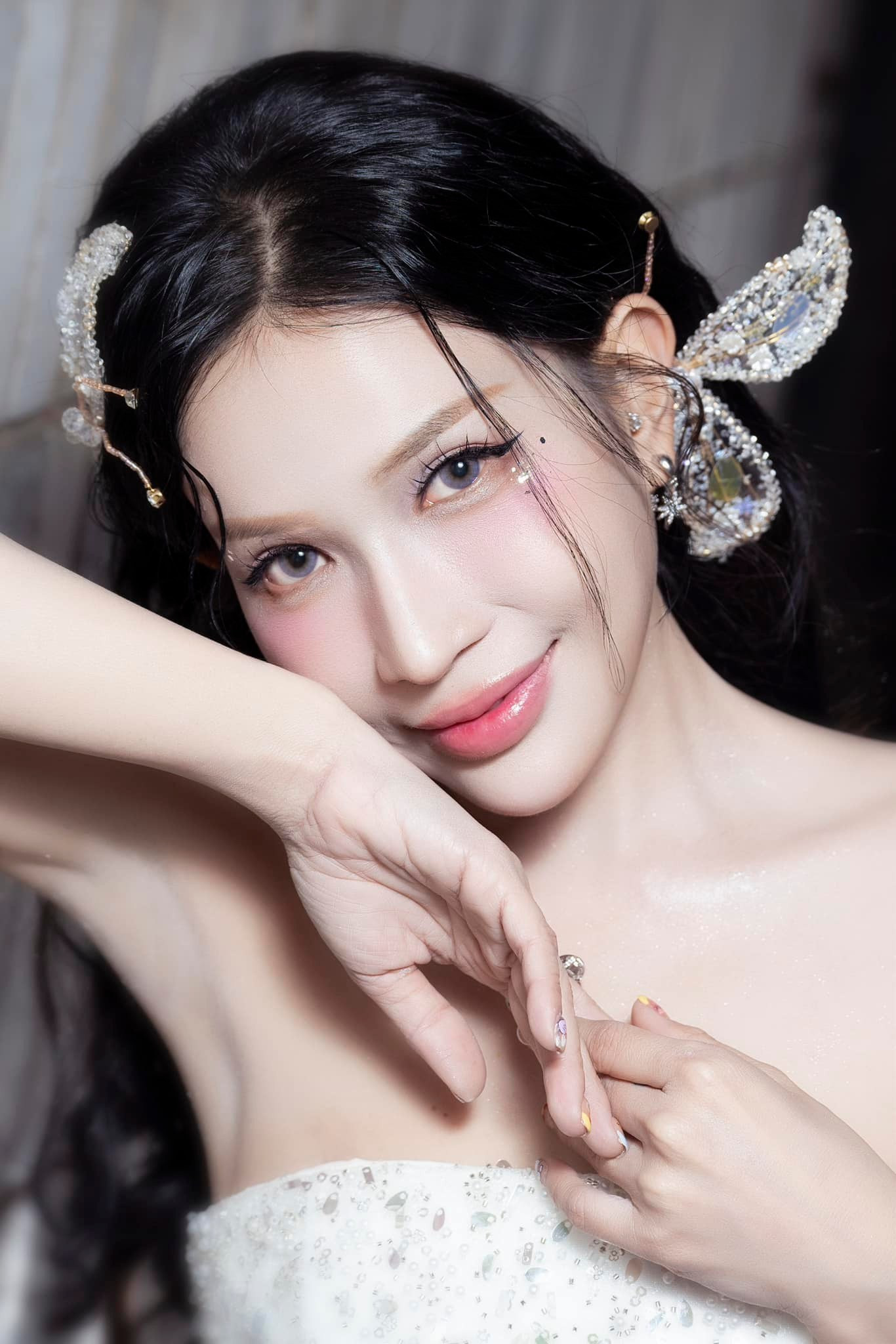 Khả Như gặp nhiều khó khăn khi quay Quỷ Nhập Tràng.