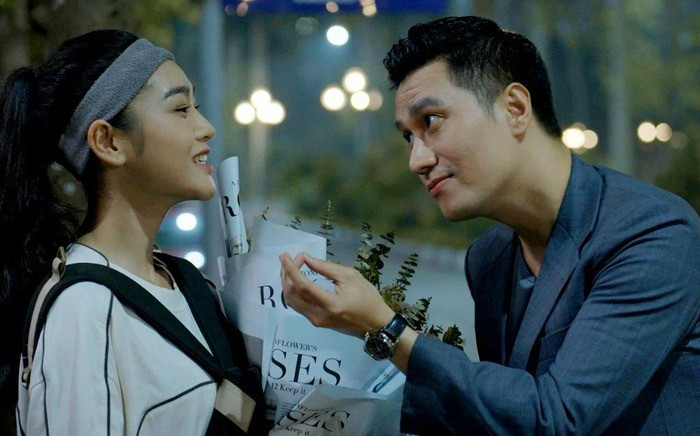 Đông và Vinh đã chính thức hẹn hò trên phim.