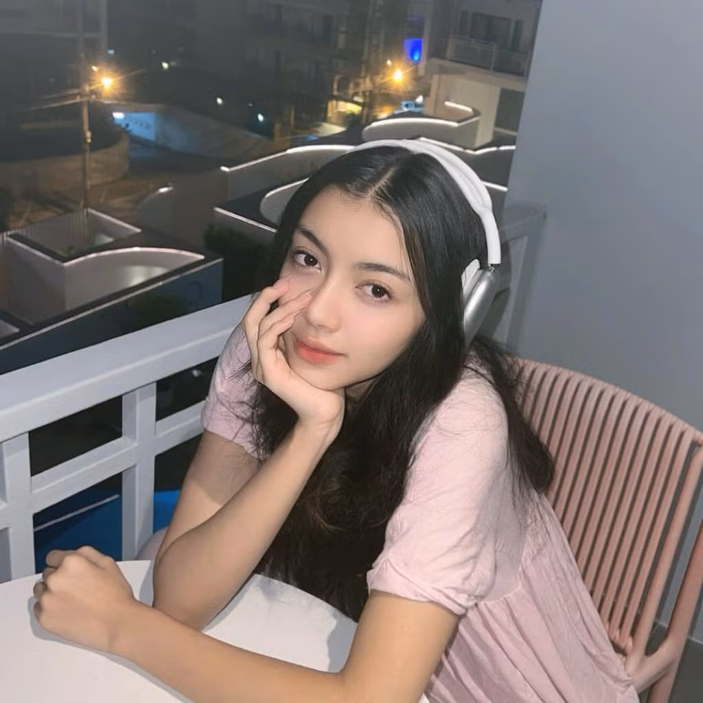 Thae Su Nyein đang vướng ồn ào thái độ, phải chăng do quá trẻ?