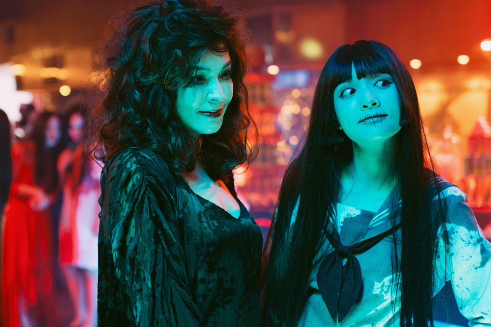 Dù còn sống hay đã qua đời, Newbie luôn thấy mình vô dụng.