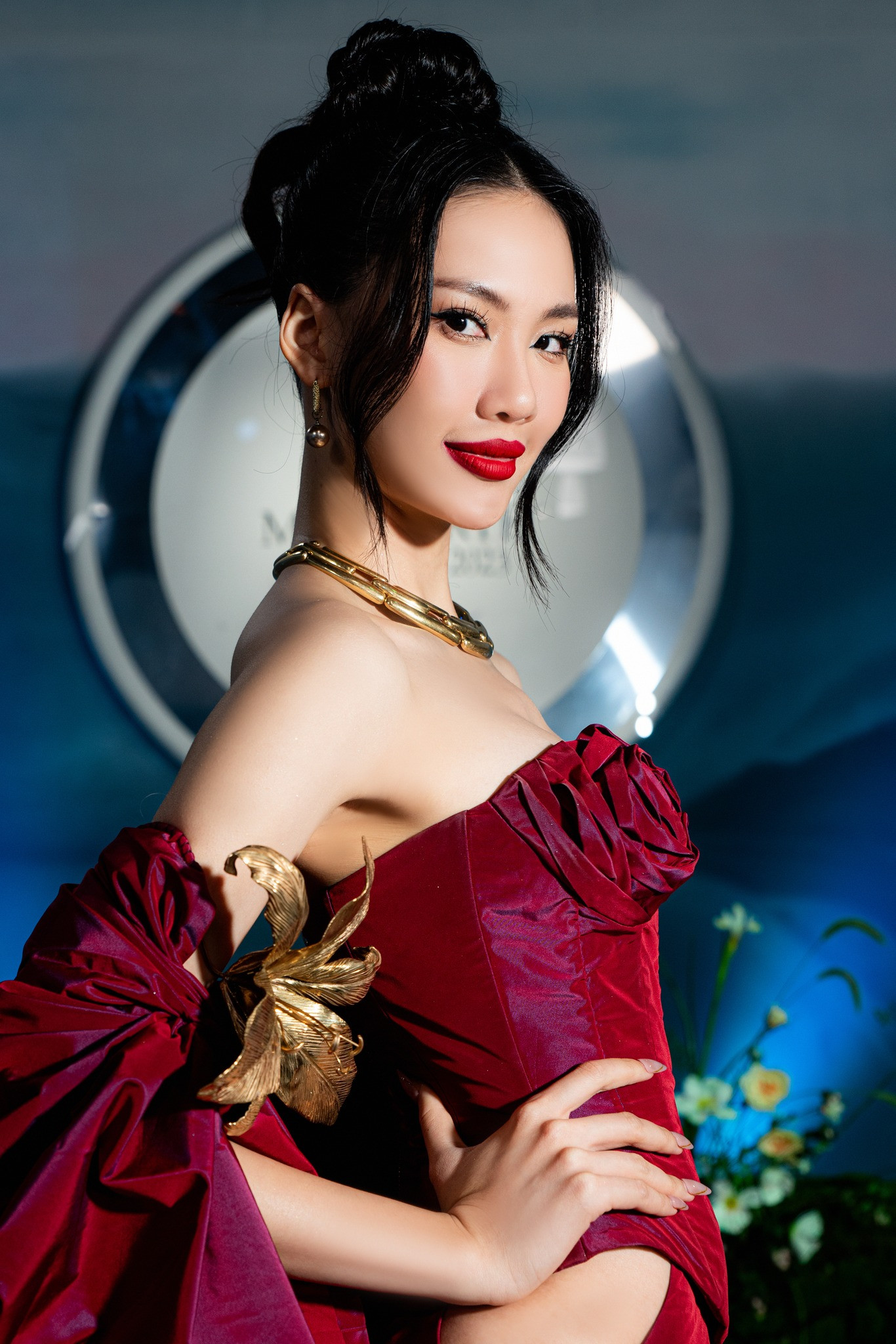 Bùi Quỳnh Hoa chuẩn bị lên đường tham dự Miss Universe 2023. Bùi Quỳnh Hoa chuẩn bị lên đường tham dự Miss Universe 2023.