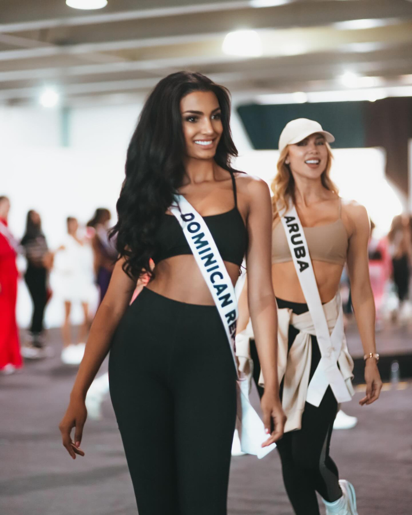 Phải chăng Sash Factor bỏ qua ngày 11 vì các người đẹp mải tập luyện đồng diễn?