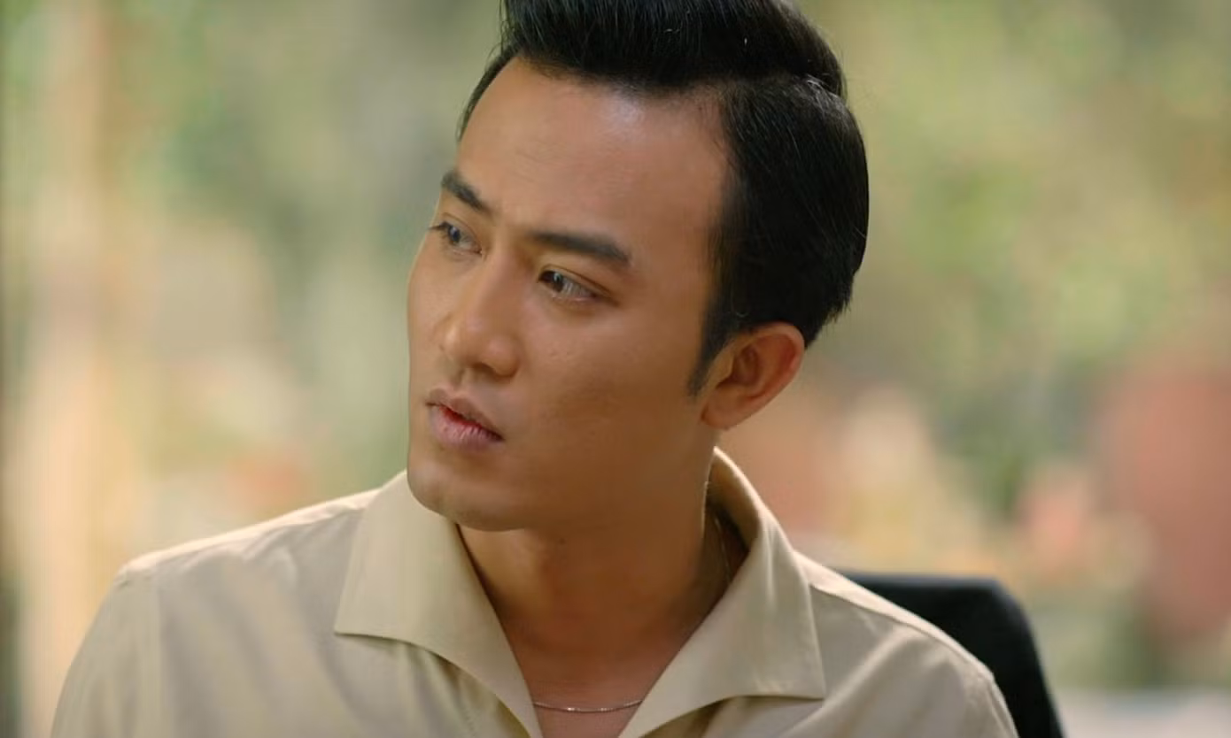 Dù chịu khó thay đổi tạo hình nhưng Doãn Quốc Đam vẫn dễ gây cảm giác nhàm chán.