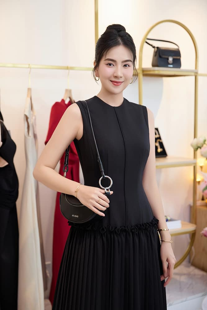 Mai Ngọc luôn mong mọi người có thể sống lạc quan, tin vào bản thân. Mai Ngọc luôn mong mọi người có thể sống lạc quan, tin vào bản thân.