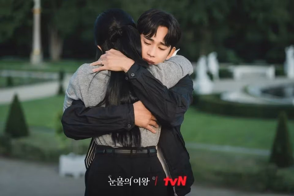 Kim Soo Hyun thừa nhận anh khóc rất nhiều trong phim này.