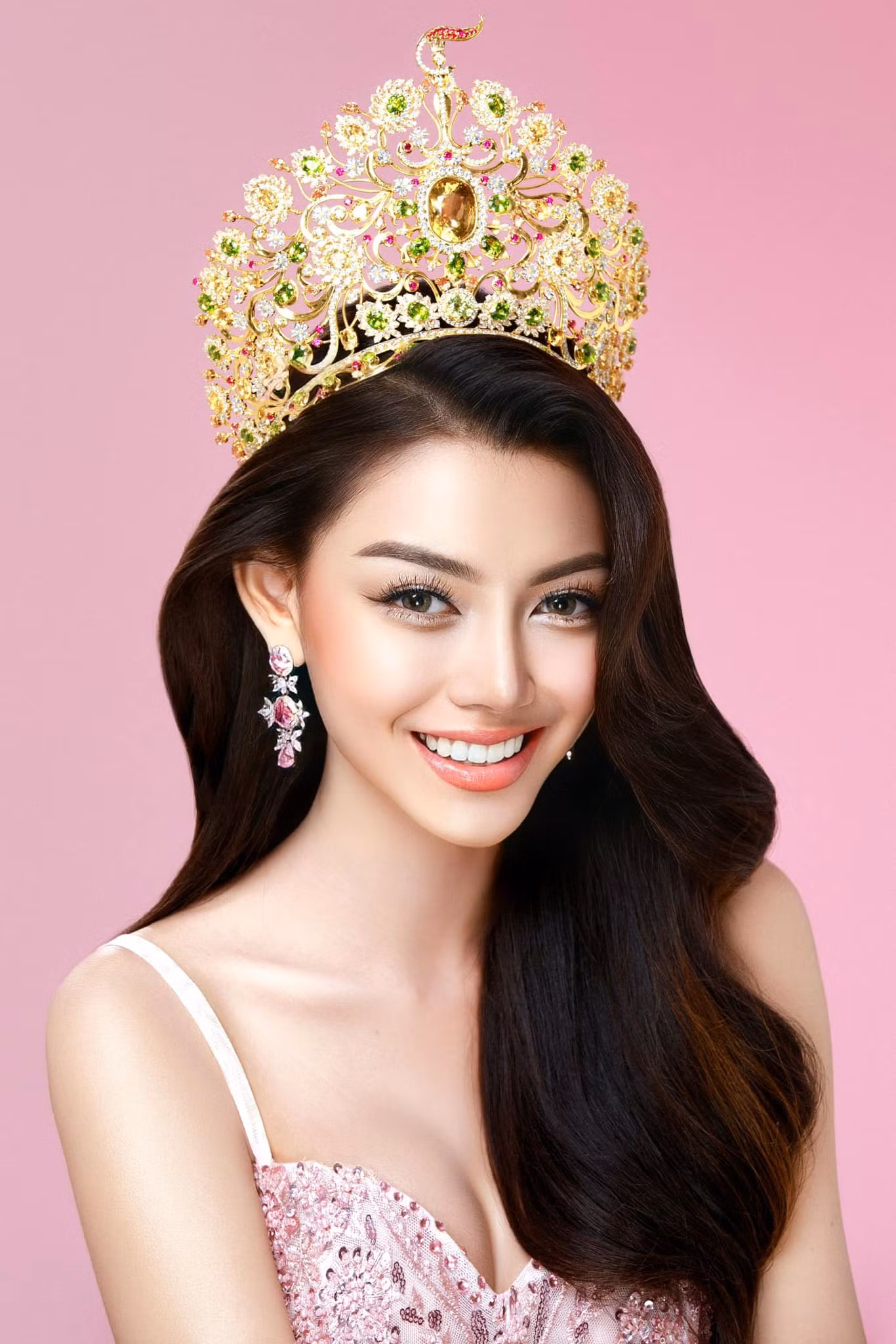 Khán giả đang băn khoăn không biết cô hiện ở đâu, làm gì.