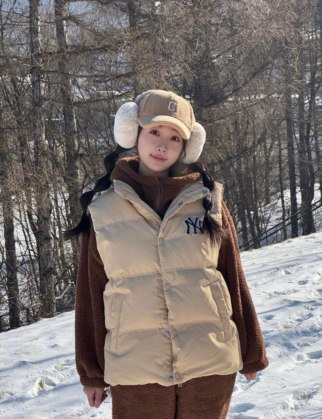 Ngu Thư Hân vẫn chỉ đóng một kiểu vai nhí nhảnh. Ngu Thư Hân vẫn chỉ đóng một kiểu vai nhí nhảnh.