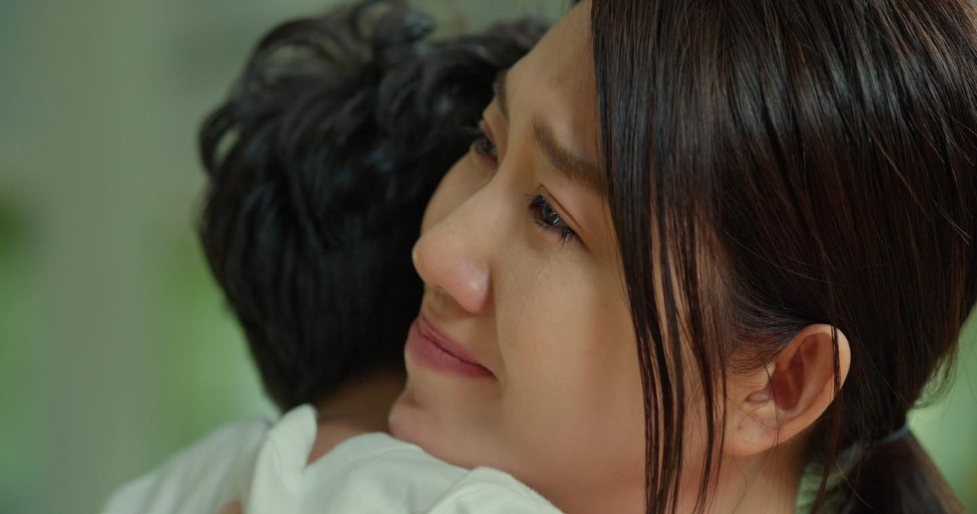 Thúy Ngân chỉ mong khán giả xem xong phim sẽ không mù quáng như Thiên Ân. Thúy Ngân chỉ mong khán giả xem xong phim sẽ không mù quáng như Thiên Ân.