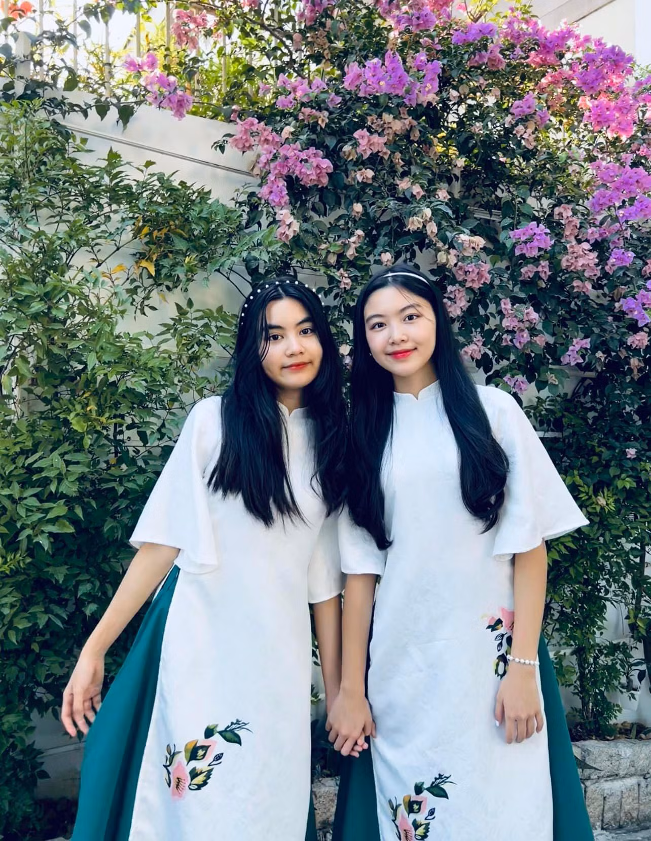 MC Quyền Linh muốn hai con tập trung vào việc học MC Quyền Linh muốn hai con tập trung vào việc học