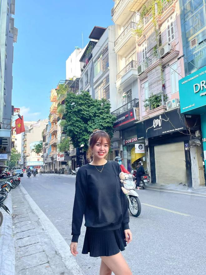 Bạn đời của Phạm Anh Tuấn có ngoại hình xinh đẹp. Bạn đời của Phạm Anh Tuấn có ngoại hình xinh đẹp.