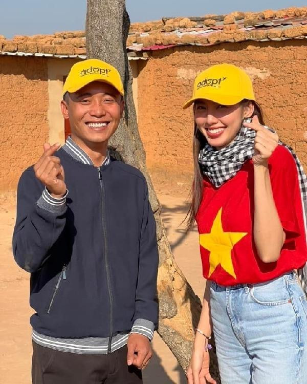Thùy Tiên chọn tới Angola làm từ thiện là vì Quang Linh Vlogs