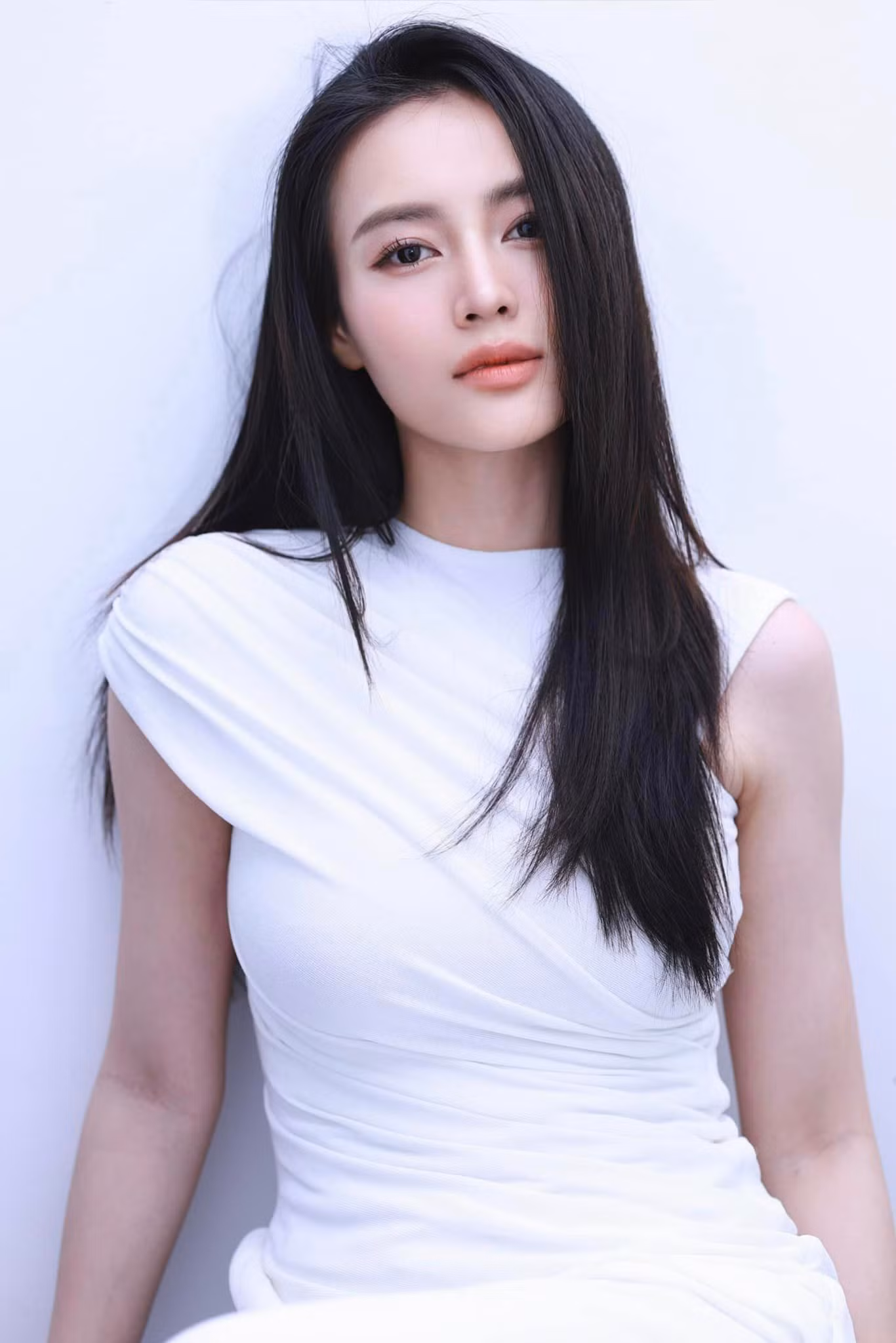 Lan Ngọc từng gây xôn xao khi thông báo muốn đi du học ngắn hạn.