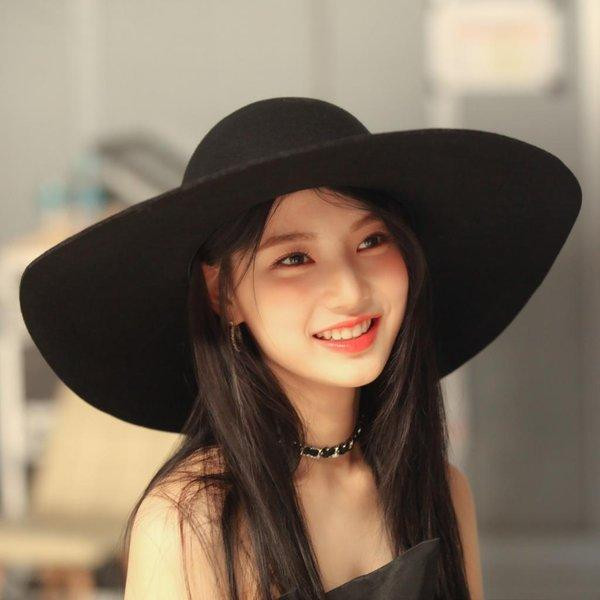 Isa mà tên Lilly hẳn sẽ hay hơn