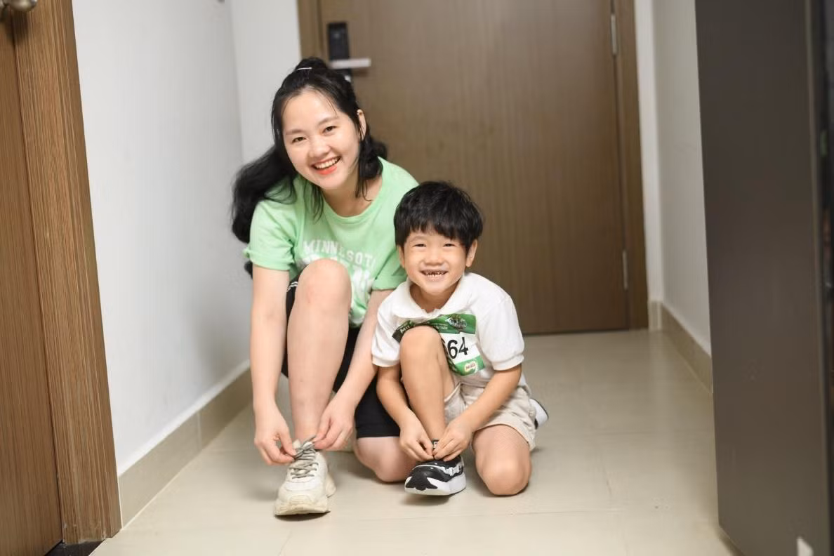 Một trong những điểm hấp dẫn của giải chạy bộ trực tuyến MILO Erun là trẻ có thể “tranh tài” ngay tại không gian sống của mình mà không phải đi đâu xa.