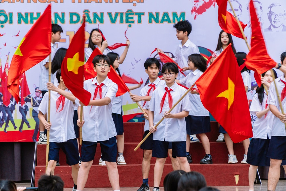 Các bạn học sinh Đoàn Thị Điểm không chỉ học giỏi mà còn là những diễn viên, ca sĩ tài ba trong các tiết mục tự dàn dựng vô cùng hấp dẫn! Các bạn học sinh Đoàn Thị Điểm không chỉ học giỏi mà còn là những diễn viên, ca sĩ tài ba trong các tiết mục tự dàn dựng vô cùng hấp dẫn!