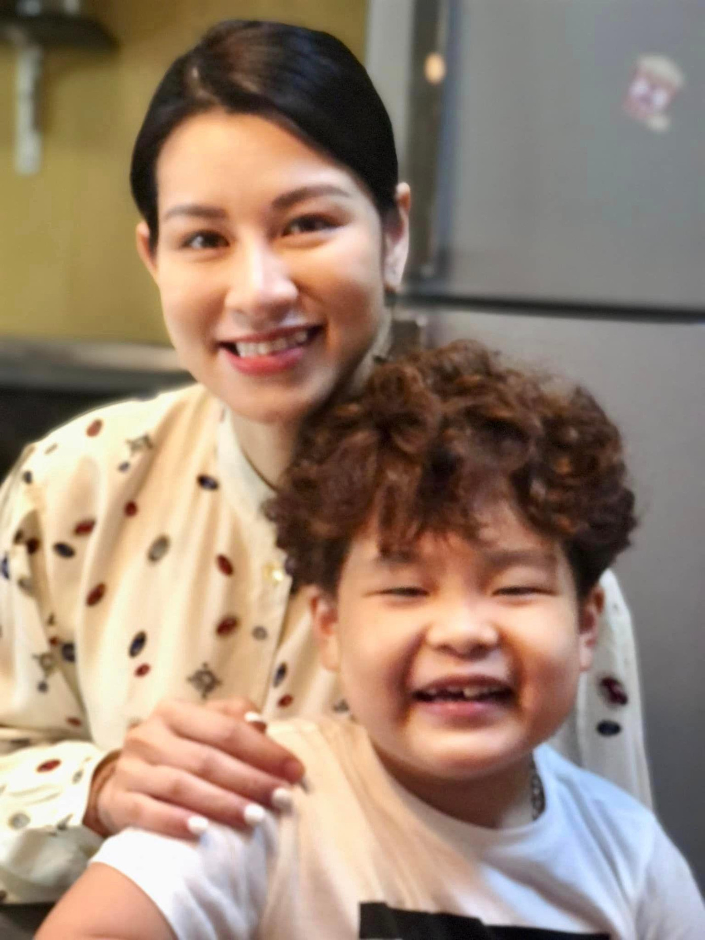 Hai người đã thân thiết với nhau từ phim Thương Ngày Nắng Về Hai người đã thân thiết với nhau từ phim Thương Ngày Nắng Về